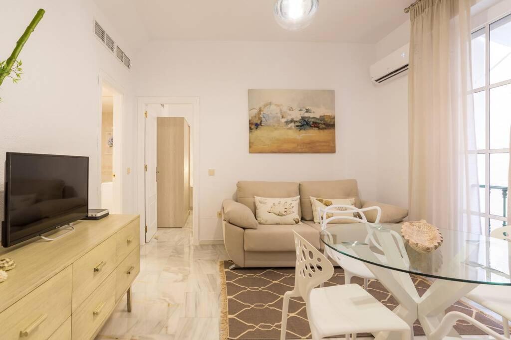 Tgh/ Malaga Centro Carreteria Apartment Exterior photo